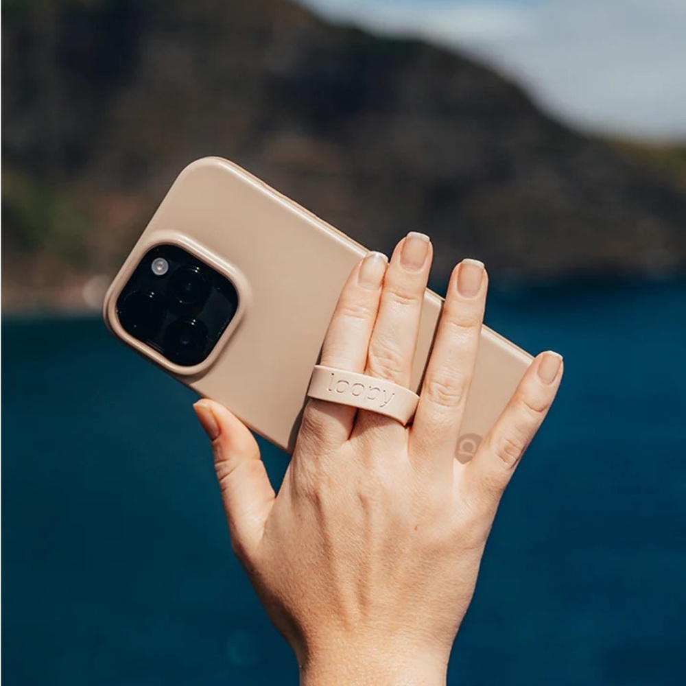 Sandstone Loopy Case - iPhone 14 Pro Max